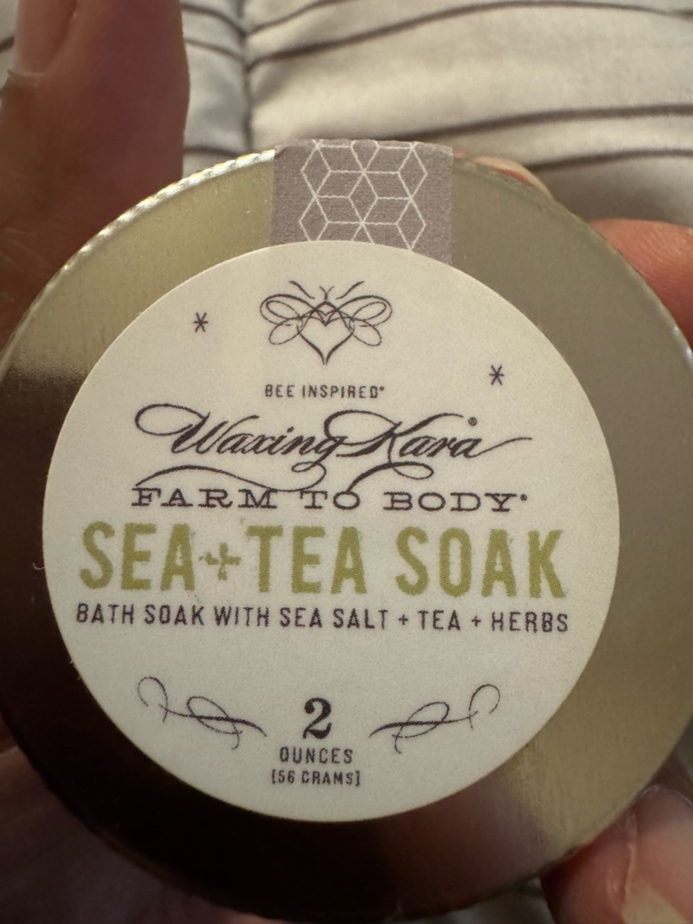 Bee Inspired Sea + Tea Bath Soak with Herbs - Picture 2 of 8